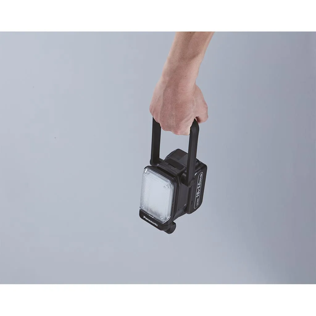 PANASONIC LED valo 750lm+ varavirtalähde 14/18/21V